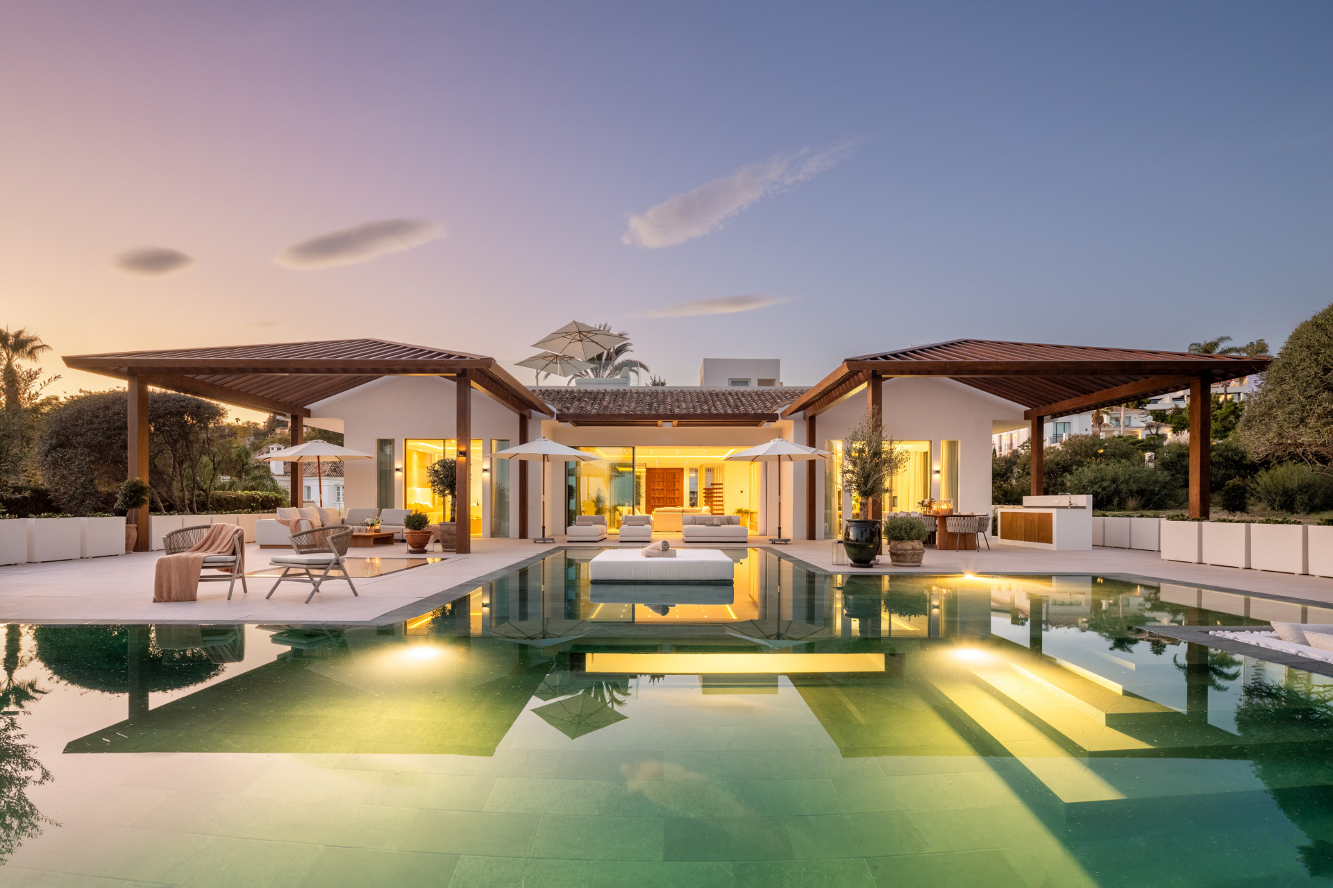 The Golf Collection - Exclusive villas and townhouses in the golf valley of Nueva Andalucia