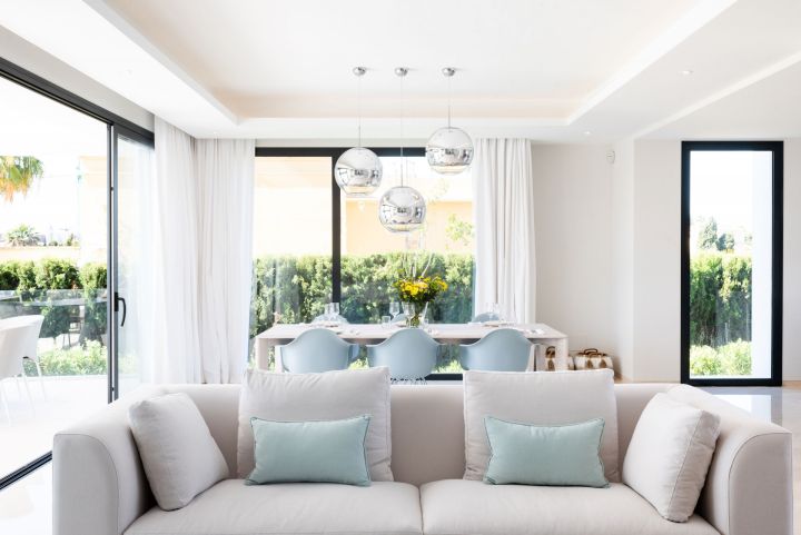 Marina Bay Estepona - Modern apartments steps from Estepona marina and the beach