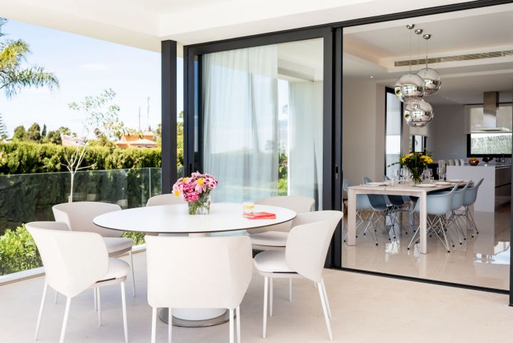 Marina Bay Estepona - Modern apartments steps from Estepona marina and the beach