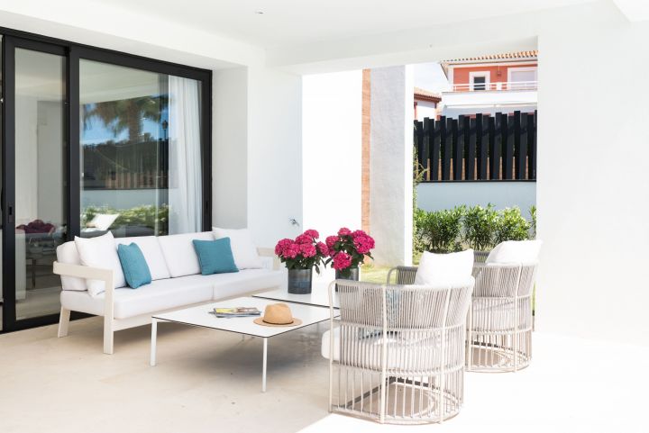 Marina Bay Estepona - Modern apartments steps from Estepona marina and the beach