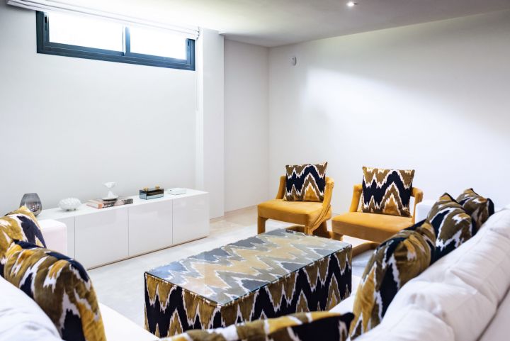 Marina Bay Estepona - Modern apartments steps from Estepona marina and the beach