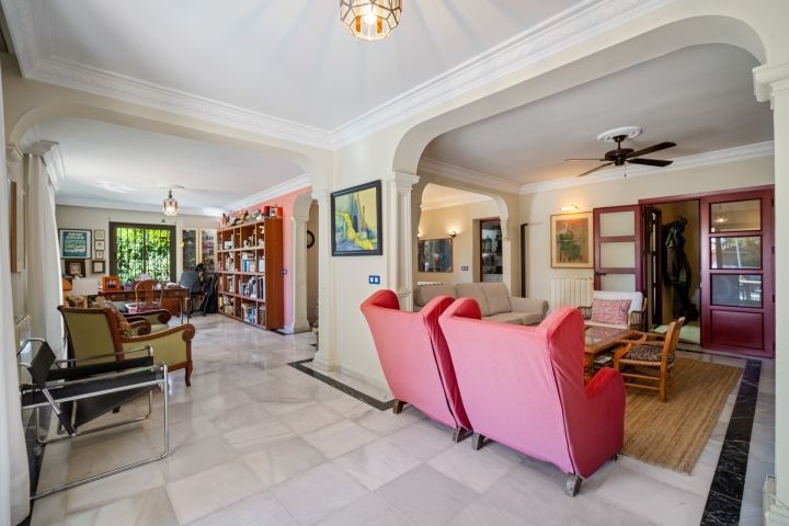 La Merced 16 - Charming Andalusian style home located in Marbella Center