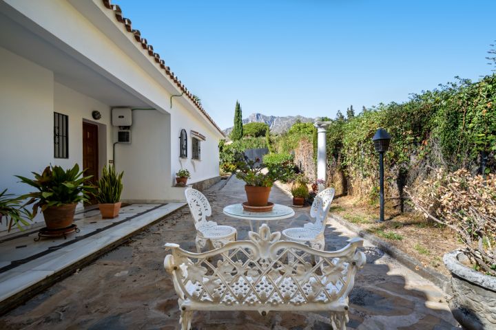 La Merced 16 - Charming Andalusian style home located in Marbella Center