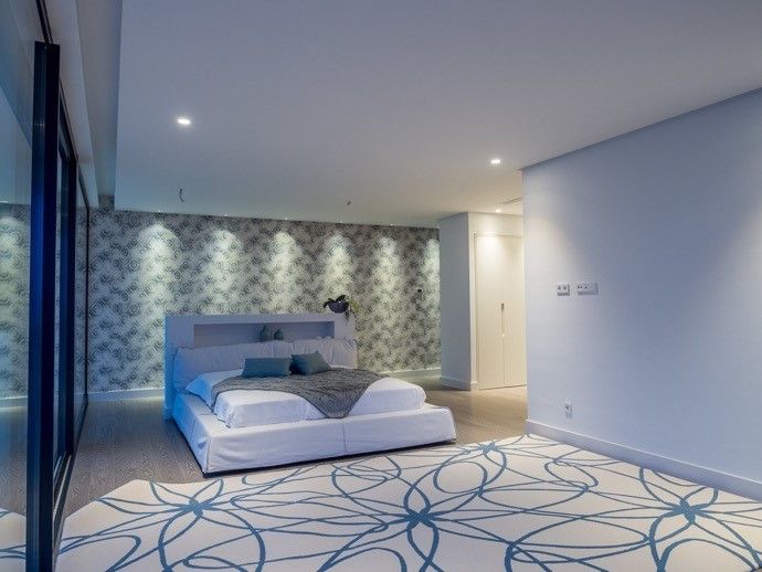 Modern villas for sale in la Alqueria, Benahavis - Charming Home with Top-Tier Finishes in La Alqueria