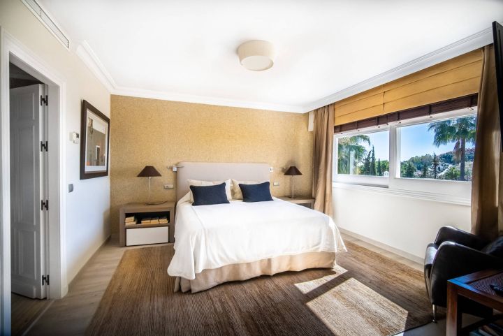 Casiopea 101 - Luxury Property with Modern Design in Los Naranjos