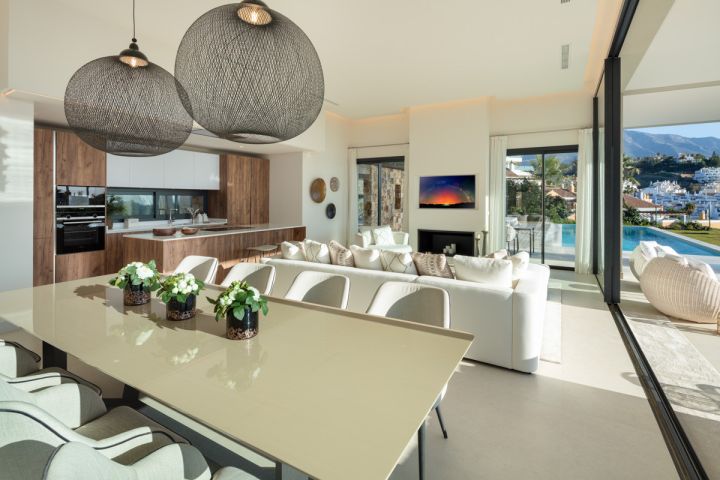 Anamaya 5 - Contemporary Home with Incredible Sea Views