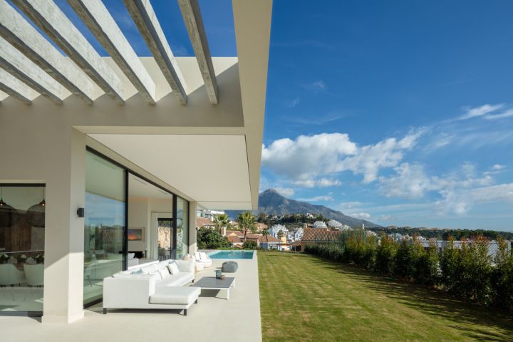 Anamaya 5 - Contemporary Home with Incredible Sea Views