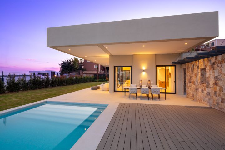 Anamaya 5 - Contemporary Home with Incredible Sea Views
