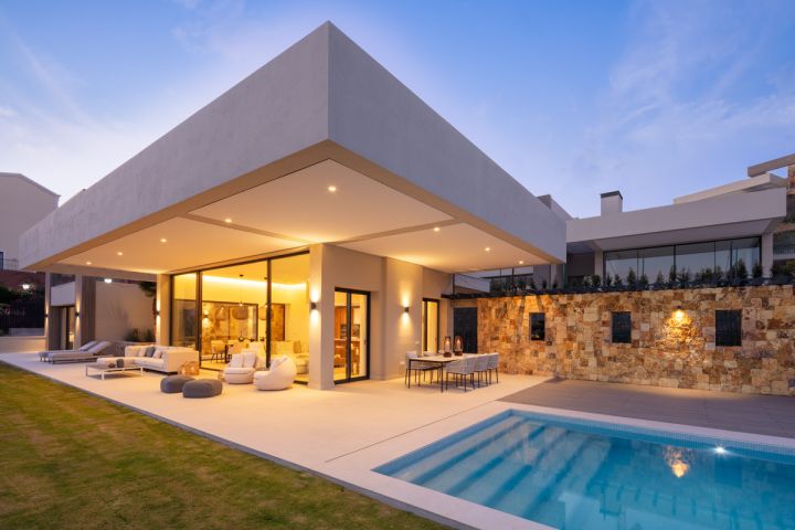 Anamaya 5 - Contemporary Home with Incredible Sea Views