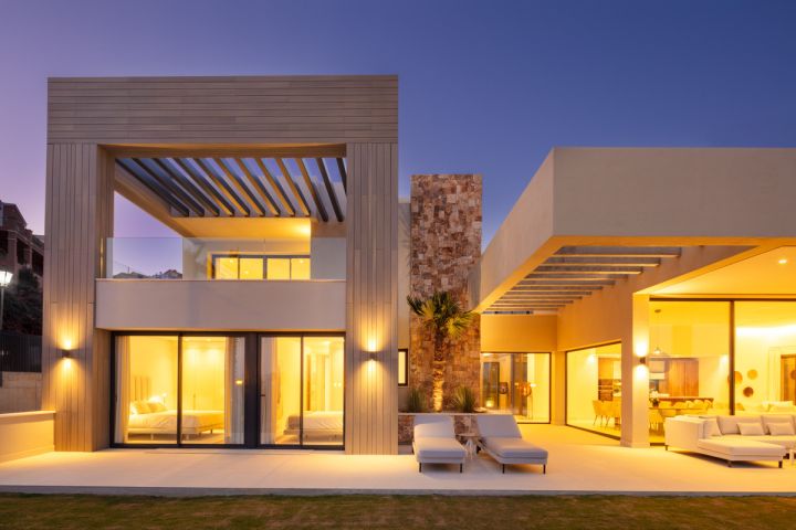 Anamaya 5 - Contemporary Home with Incredible Sea Views