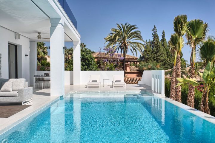 Nagüeles 27 - Spacious Villa with Contemporary Design