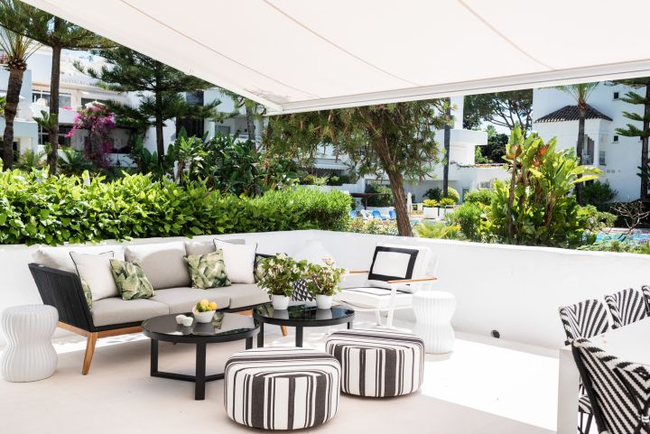 Alhambra del Mar - Contemporary Home with Modern Design in Alhambra del Mar