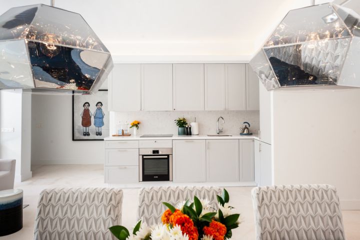 Ground Floor Apartment med 3 sovrum och 3 badrum - Maison contemporaine au design moderne à Alhambra del Mar