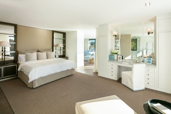 Villa Elba - Home with Andalusian Charm in Los Naranjos Golf