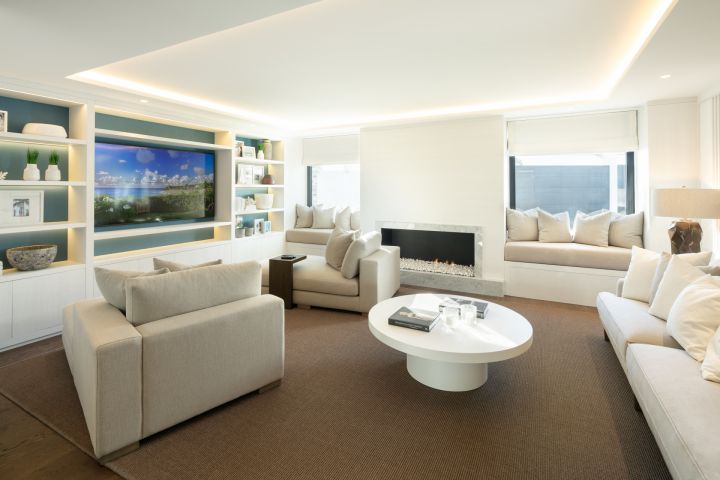 Villa Elba - Home with Andalusian Charm in Los Naranjos Golf