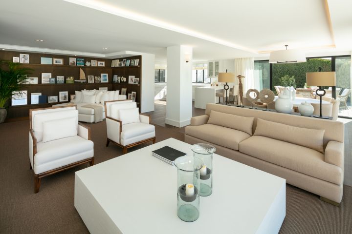 Villa Elba - Home with Andalusian Charm in Los Naranjos Golf