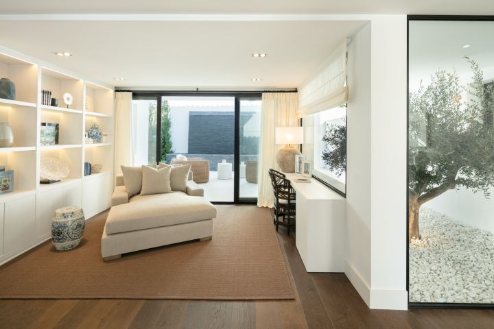 Villa Elba - Home with Andalusian Charm in Los Naranjos Golf