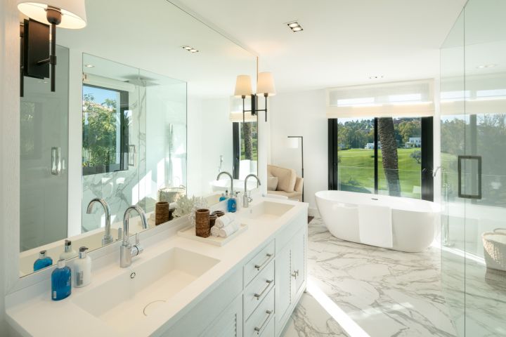 Villa Elba - Home with Andalusian Charm in Los Naranjos Golf