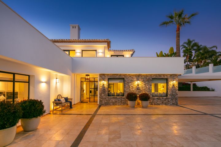 Villa Elba - Home with Andalusian Charm in Los Naranjos Golf