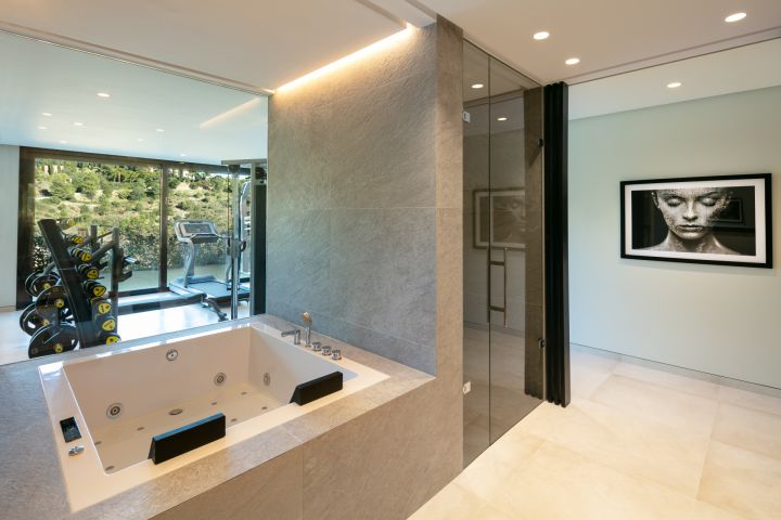 Villa con 5 dormitorios y 5 baños - Impresionante propiedad de lujo con vistas al golf