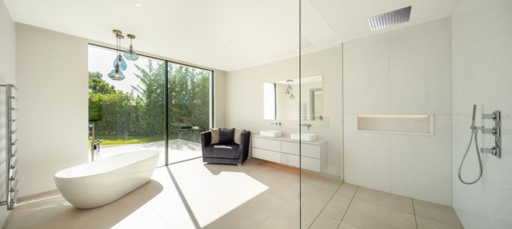 Madroñal 2 - Spacious Modern Home Frontline Golf