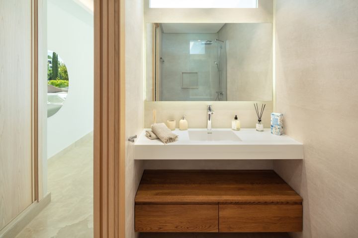 La Quinta 106 - Modern Elegant Villa in a Gated Community