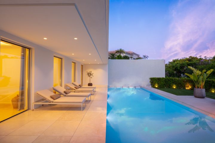 La Quinta 106 - Modern Elegant Villa in a Gated Community