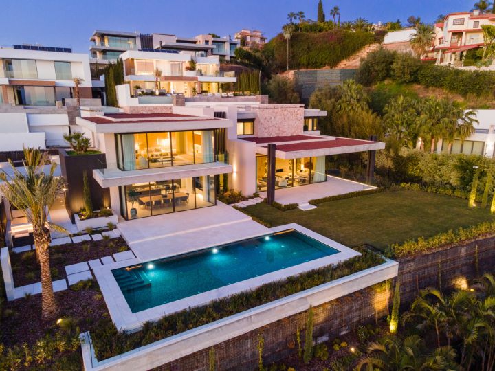 The Hills 9 - Elegant Luxury Property with a Prime Location