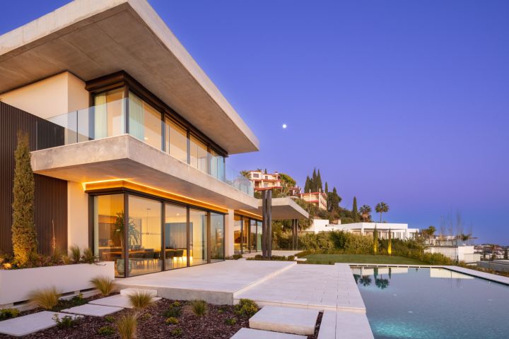 The Hills 9 - Elegant Luxury Property with a Prime Location