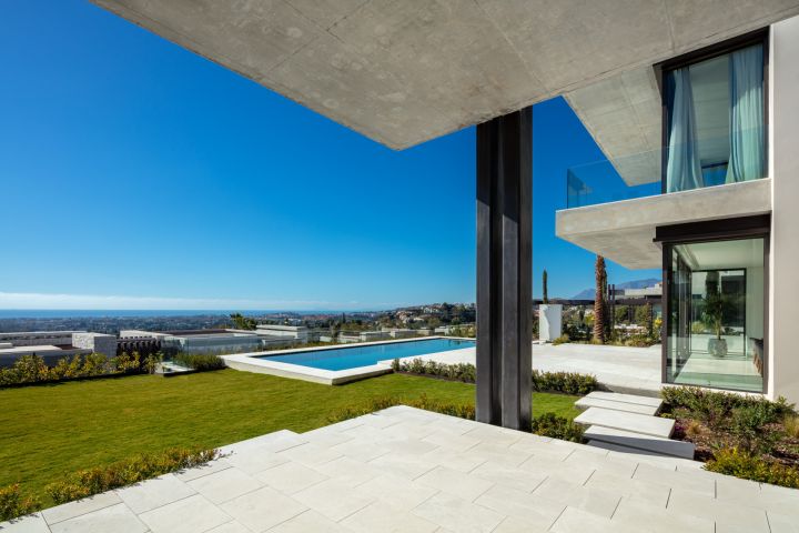 The Hills 9 - Elegant Luxury Property with a Prime Location