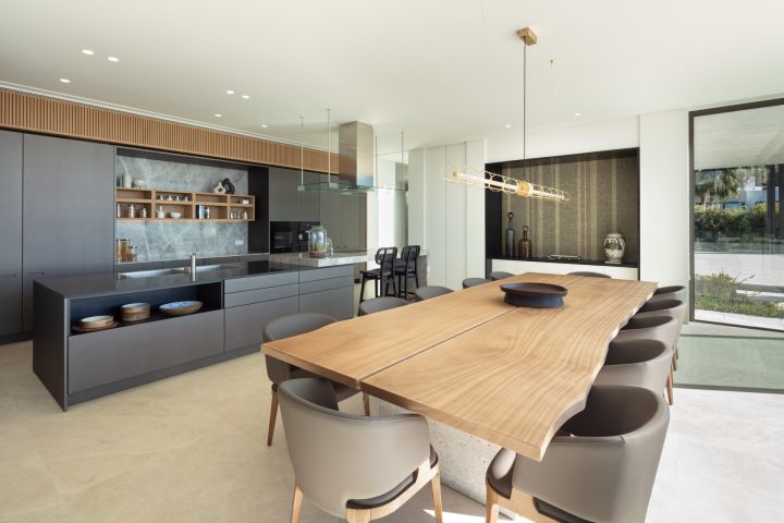 The Hills 9 - Elegant Luxury Property with a Prime Location