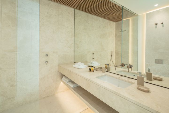 The Hills 9 - Elegant Luxury Property with a Prime Location