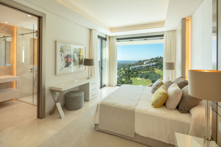 La Quinta 27 - Modern Contemporary Property with Andalusian Charm in La Quinta