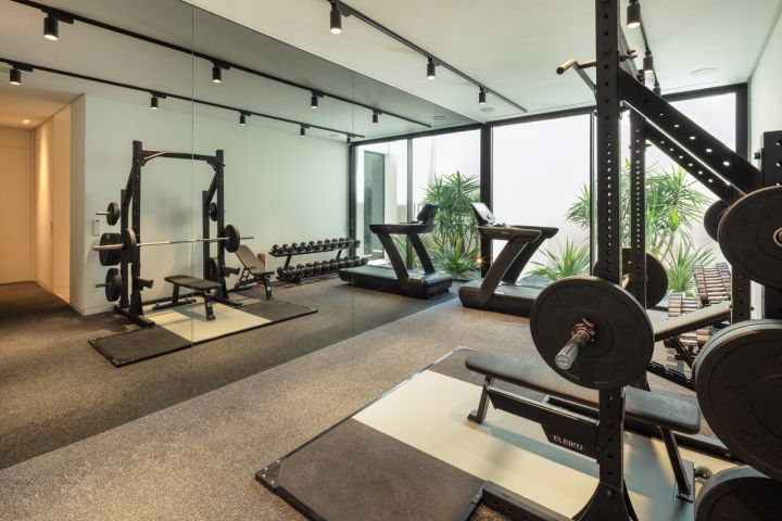 Villa Sienna - Bespoke Luxury Property on the Frontline of a Golf Course