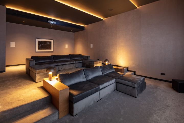 Villa Sienna - Bespoke Luxury Property on the Frontline of a Golf Course