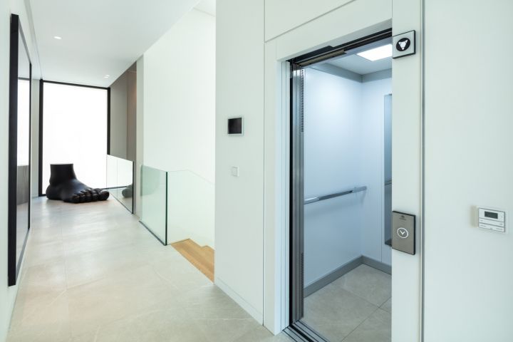 Villa Sienna - Bespoke Luxury Property on the Frontline of a Golf Course