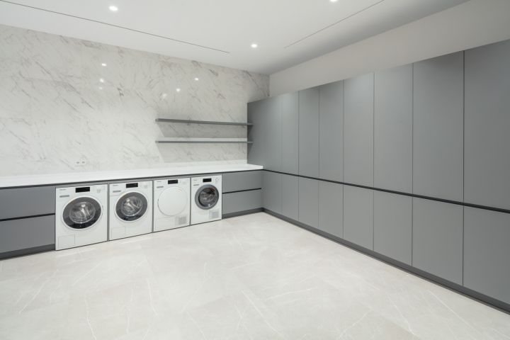 Villa Sienna - Bespoke Luxury Property on the Frontline of a Golf Course