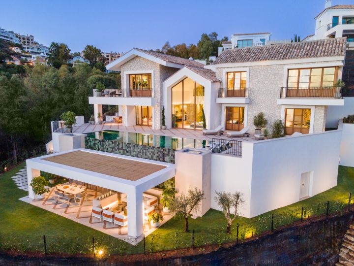 Spanish Corner - Villa 15 - Bespoke Luxury Property in a Gated Community