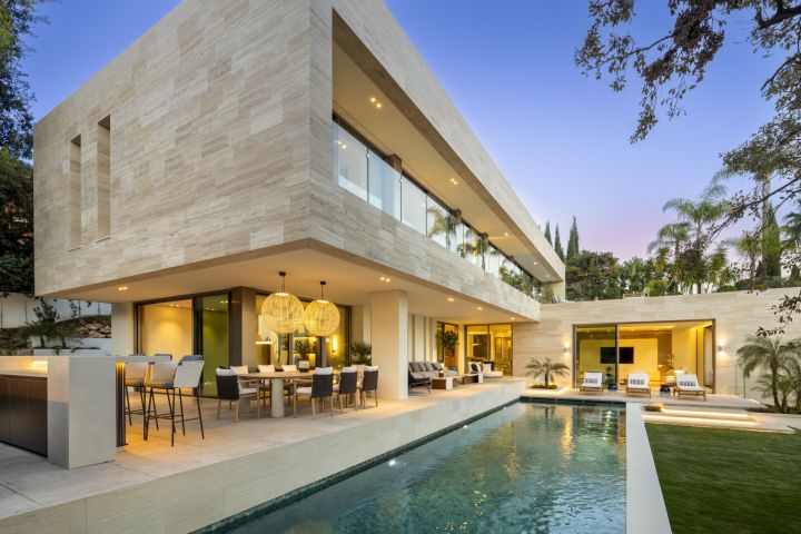 Taliesin - Propiedad contemporánea en una urbanización privada en Cascada de Camoján