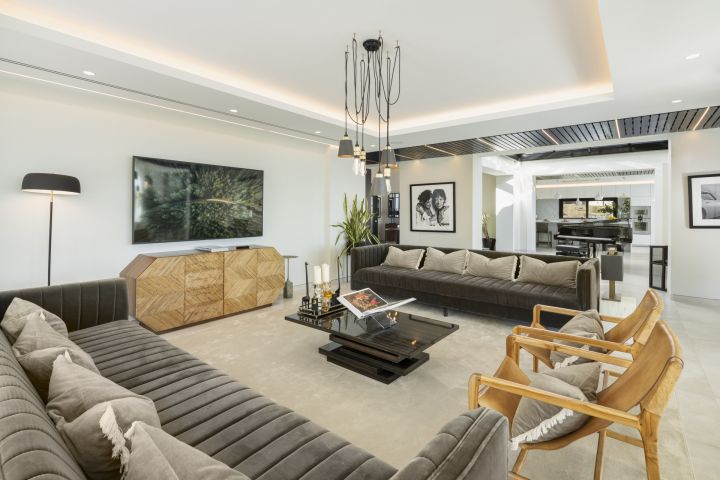 Villa Oak Valley - Spacious Luxury Home featuring Modern Design