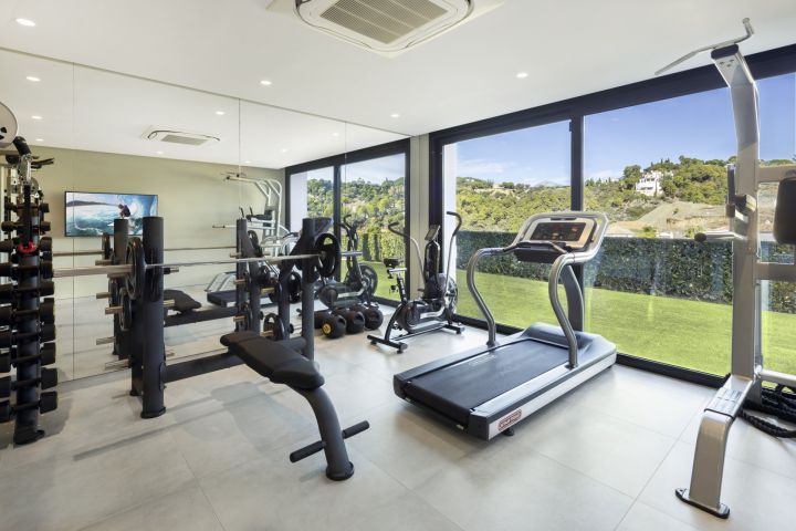 Villa Oak Valley - Spacious Luxury Home featuring Modern Design