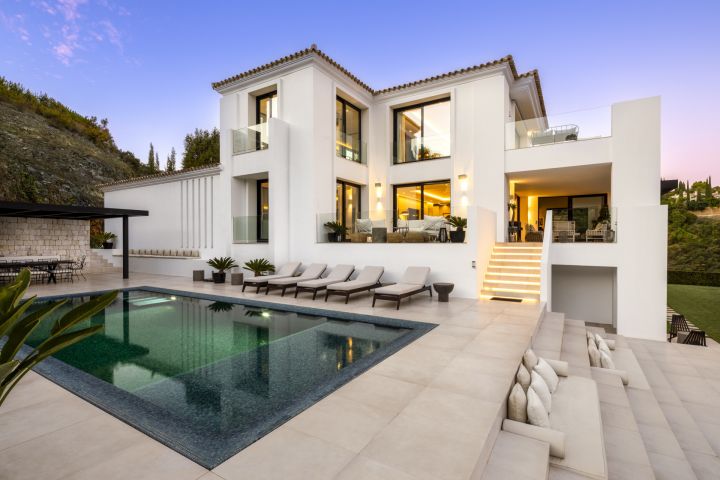 Villa Oak Valley - Spacious Luxury Home featuring Modern Design