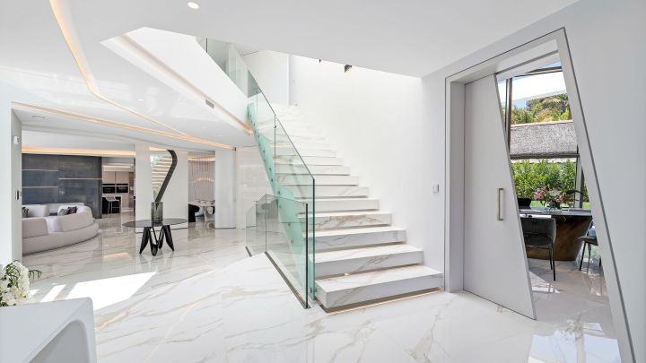 Villa Saphire - Obras maestras arquitectónicas en Los Monteros