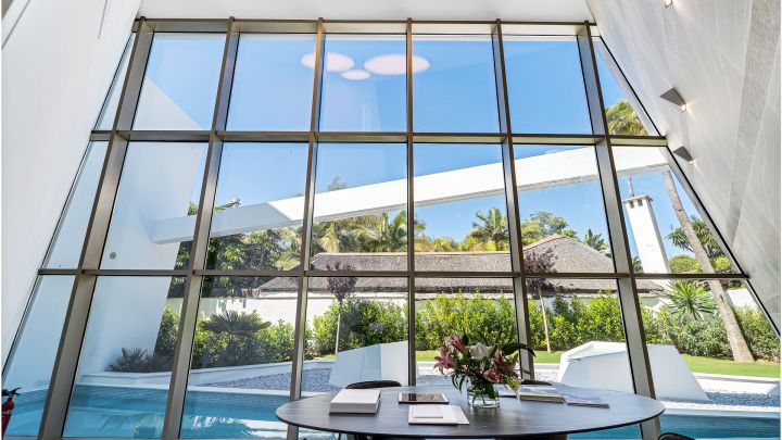 Villa Saphire - Obras maestras arquitectónicas en Los Monteros