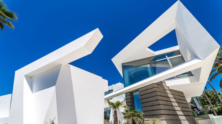 Villa Saphire - Obras maestras arquitectónicas en Los Monteros