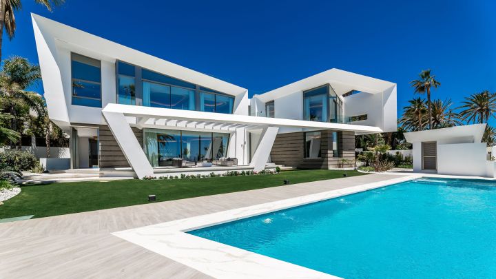 Villa Saphire - Obras maestras arquitectónicas en Los Monteros