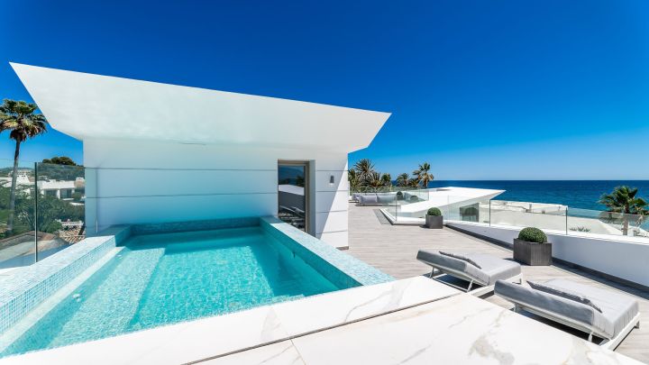 Villa Saphire - Obras maestras arquitectónicas en Los Monteros