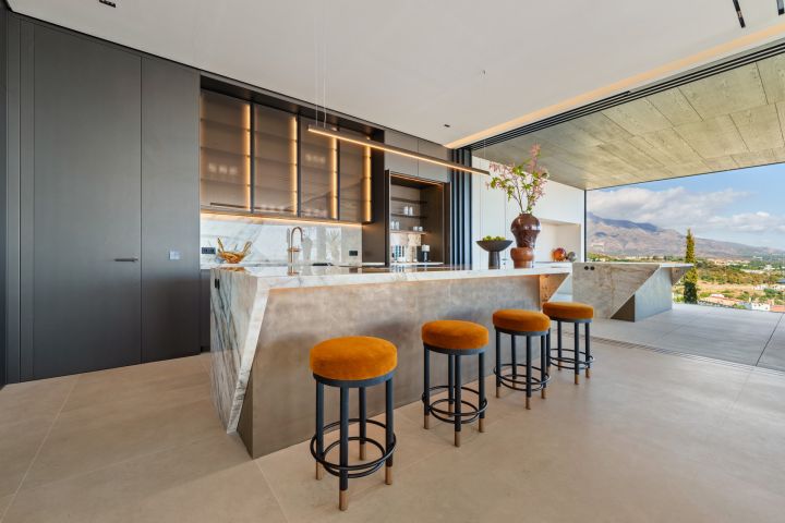 Casa Orquidea - Luxury Villa with Incredible Views in El Herrojo