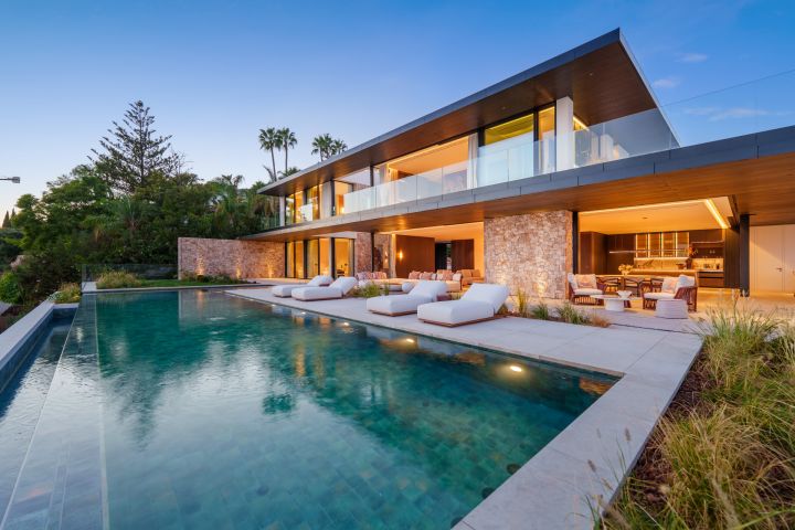 Casa Orquidea - Luxury Villa with Incredible Views in El Herrojo