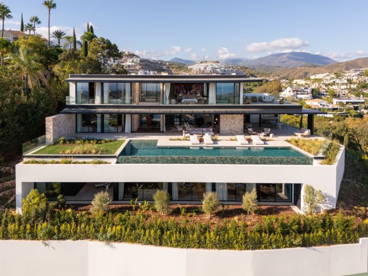 Casa Orquidea - Luxury Villa with Incredible Views in El Herrojo